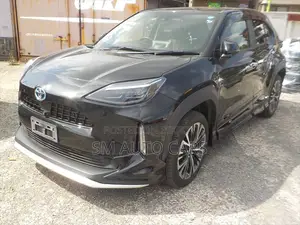 Toyota Yaris Cross 1.5 Hybrid FWD 2022 Black