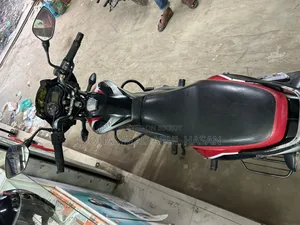 Bajaj Discover 125 2019 Black