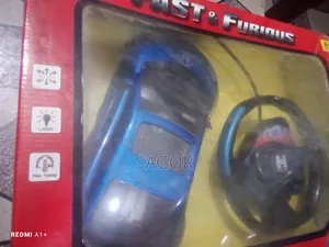 নন-রিচার্জেবল খেলনা গাড়ি