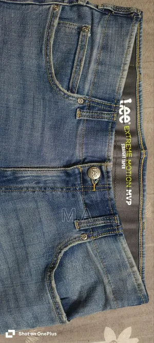 Lee Extreme Motion MVP Straight Taper