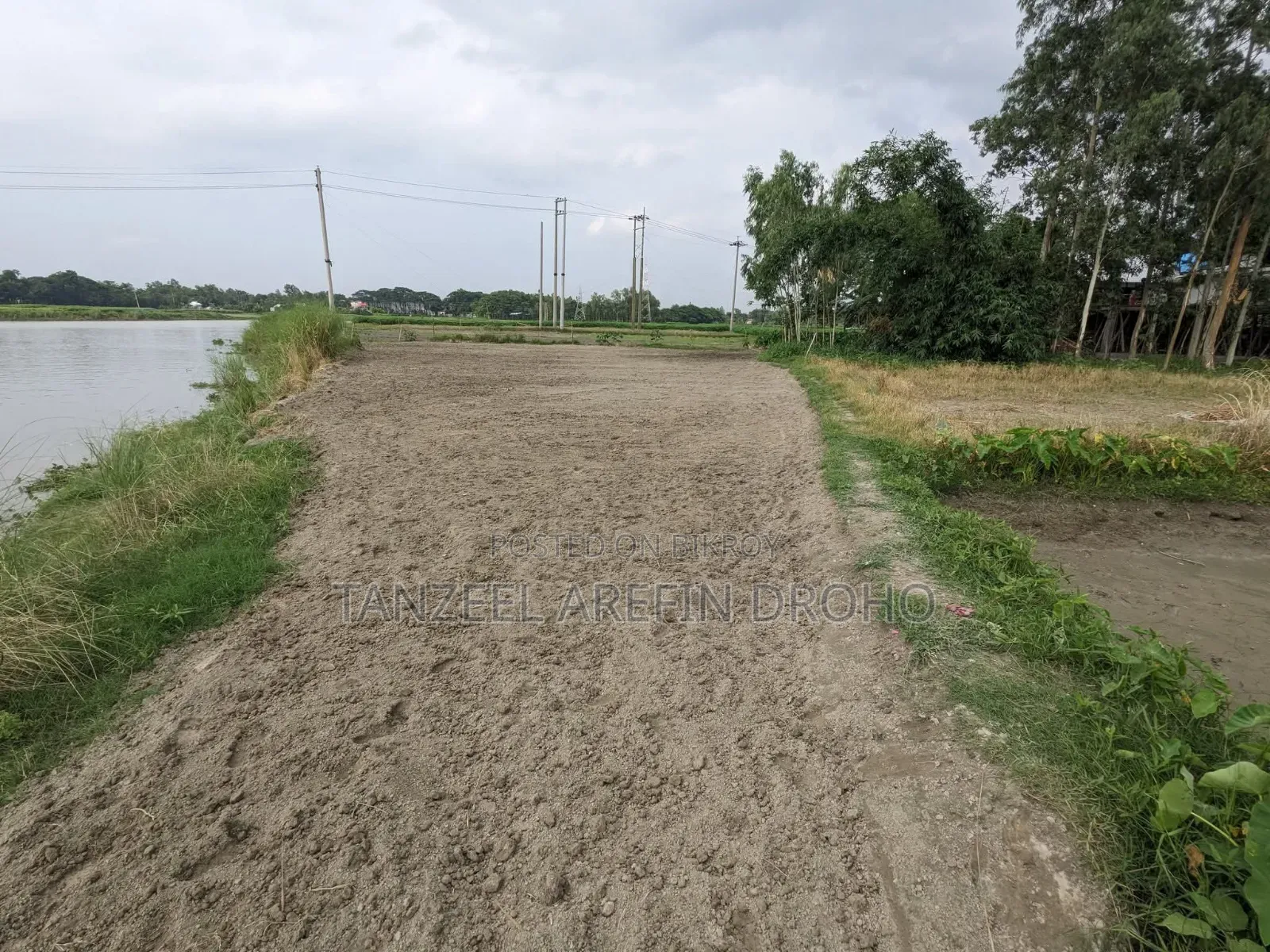 সিরাজদিখান, মুন্সিগঞ্জ; ৩২২ শতাংশ পৈতৃক জমি ৫টি পর্চায় বিক্রয় হবে!