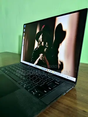 Laptop Dell Precision 5550 16GB Intel Core I5 SSD 512GB