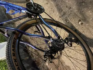 দীর্ঘ যাত্রার জন্য মডিফাই করা Veloce 601 সাইকেল