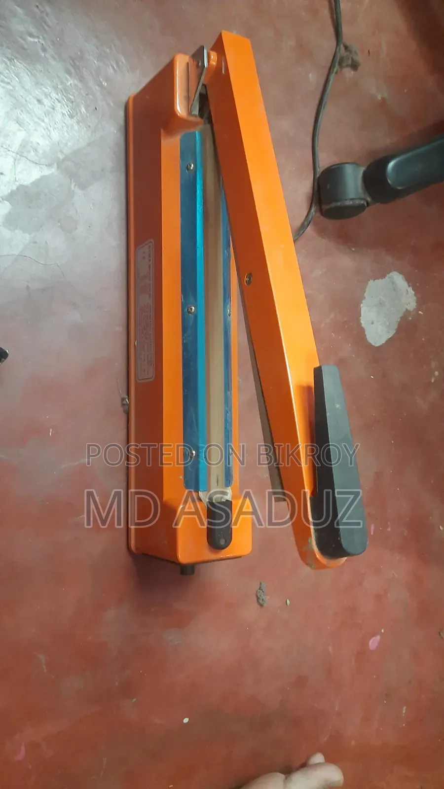 Packet Sealing Machine