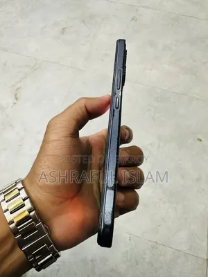 iQOO 8 GB Blue