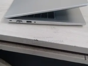 ল্যাপটপ HP EliteBook 640 G9 8GB Intel Core I3 SSD 256GB