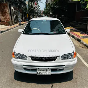 টয়োটা করোল্লা ১.৩ স্টেশন ওয়াগন ১৯৯৭ সাদা
