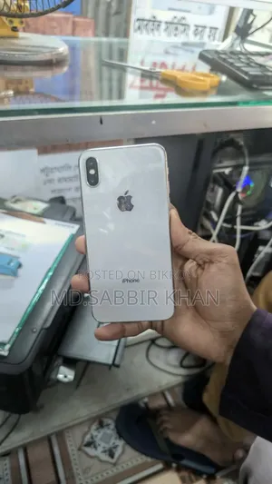 Apple iPhone X 64 GB White