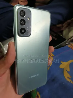 Samsung Galaxy Buddy 2 128 GB Green