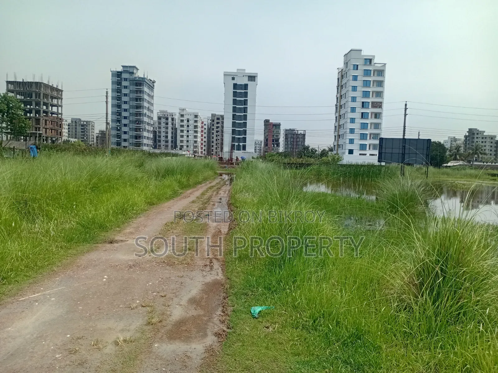 10 Katha Land Sale at Aftabnagar 3 Side Road