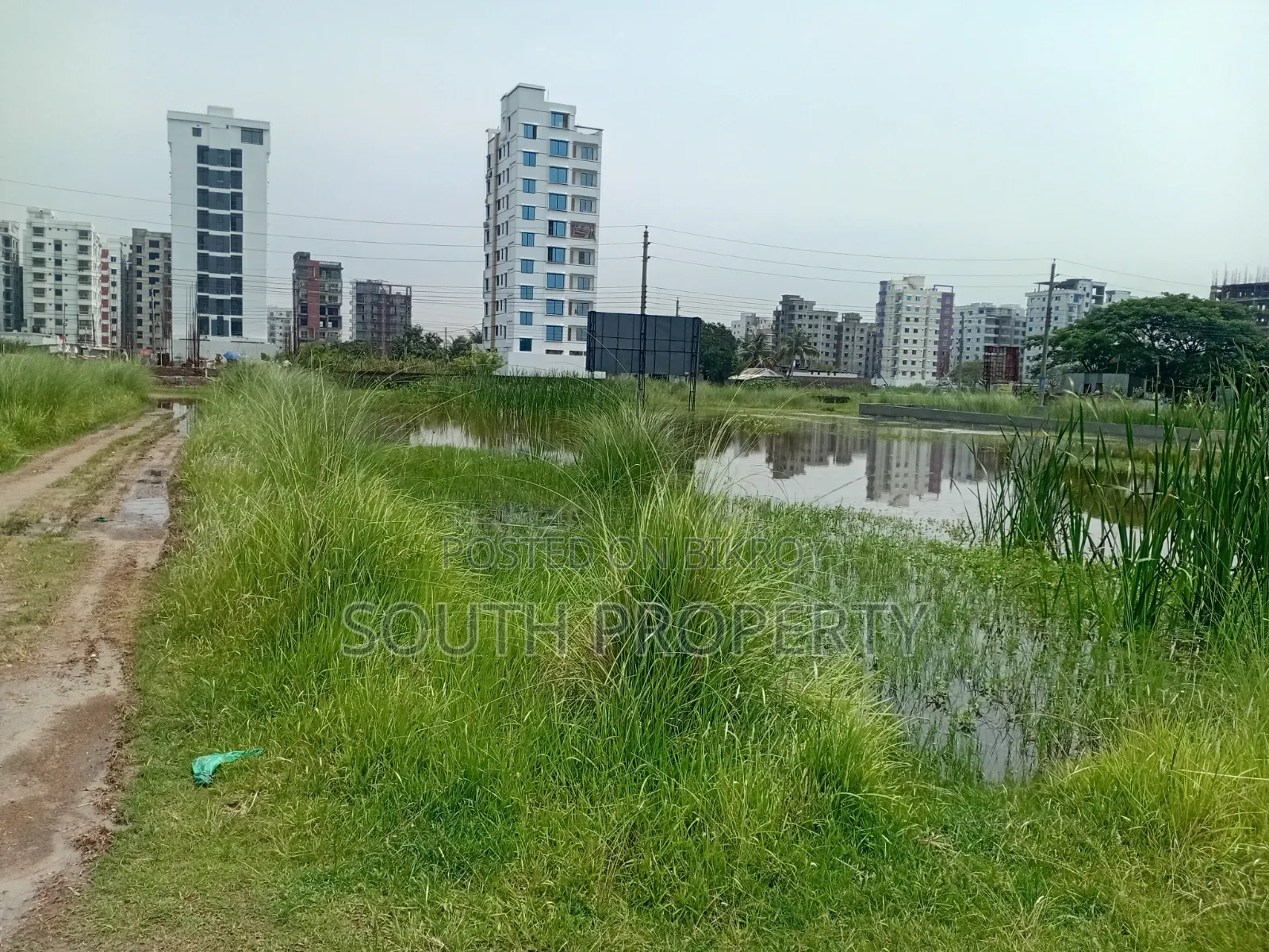 10 Katha Land Sale at Aftabnagar 3 Side Road