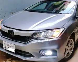 Honda Grace 1.5 Petrol AWD 2017 Silver