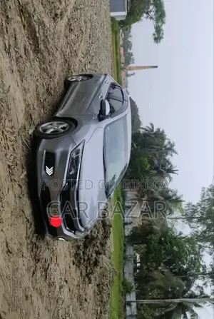 Honda Grace 1.5 Petrol AWD 2017 Silver