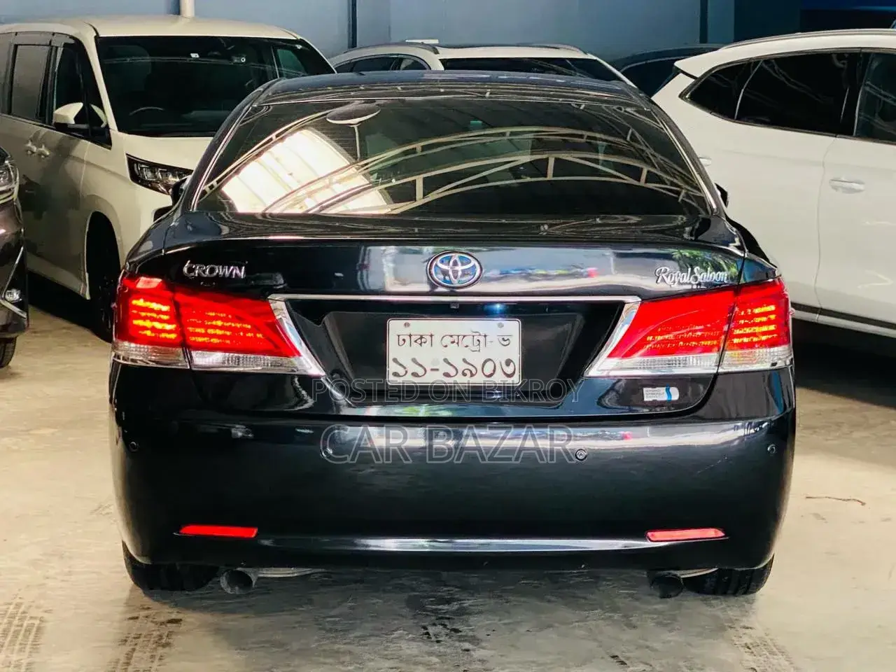 Toyota Crown 2013 Blue