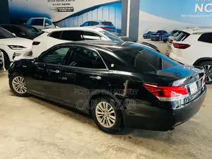 Toyota Crown 2013 Blue