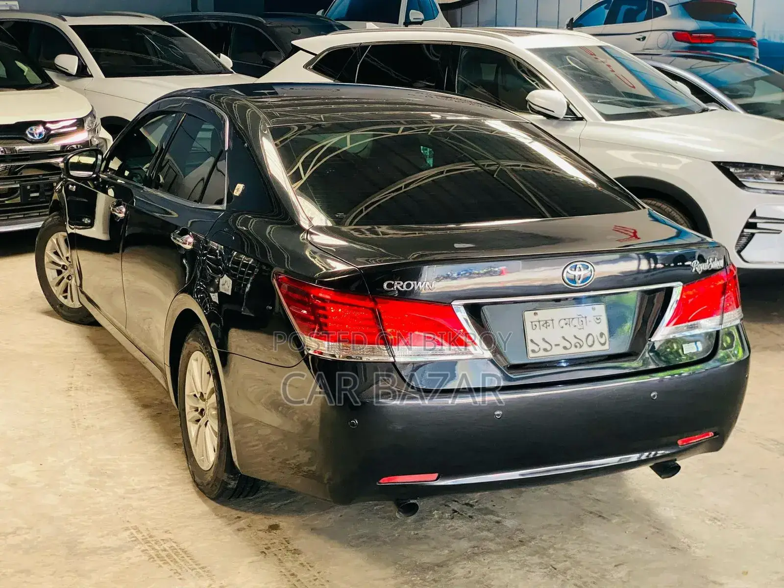 Toyota Crown 2013 Blue