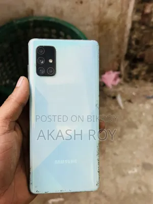 Samsung Galaxy A71 128 GB Blue