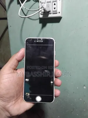 Apple iPhone 6s 64 GB Gold