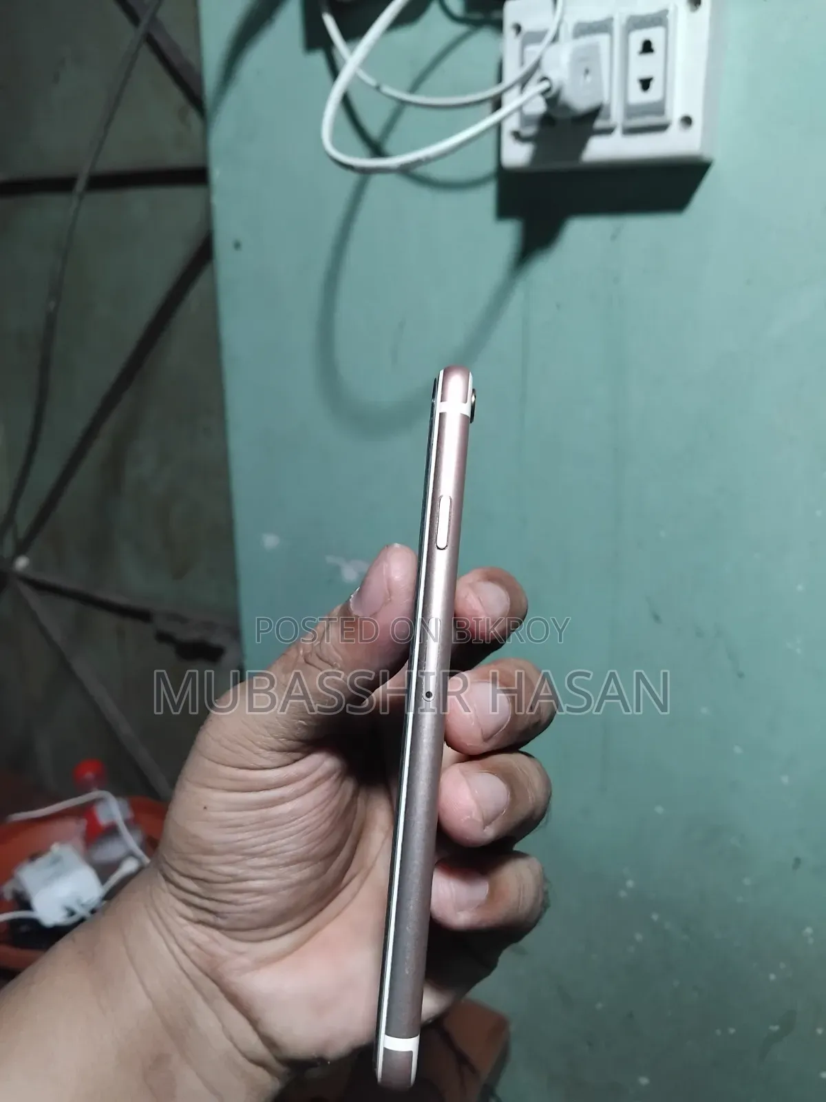 Apple iPhone 6s 64 GB Gold