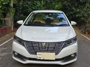 টয়োটা প্রিমিয়ো ১.৫ এফডব্লিউডি ২০২০ পার্ল