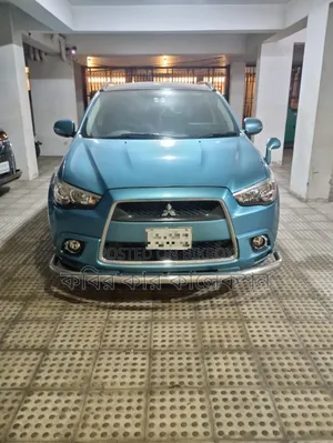 Mitsubishi RVR 2010 Blue