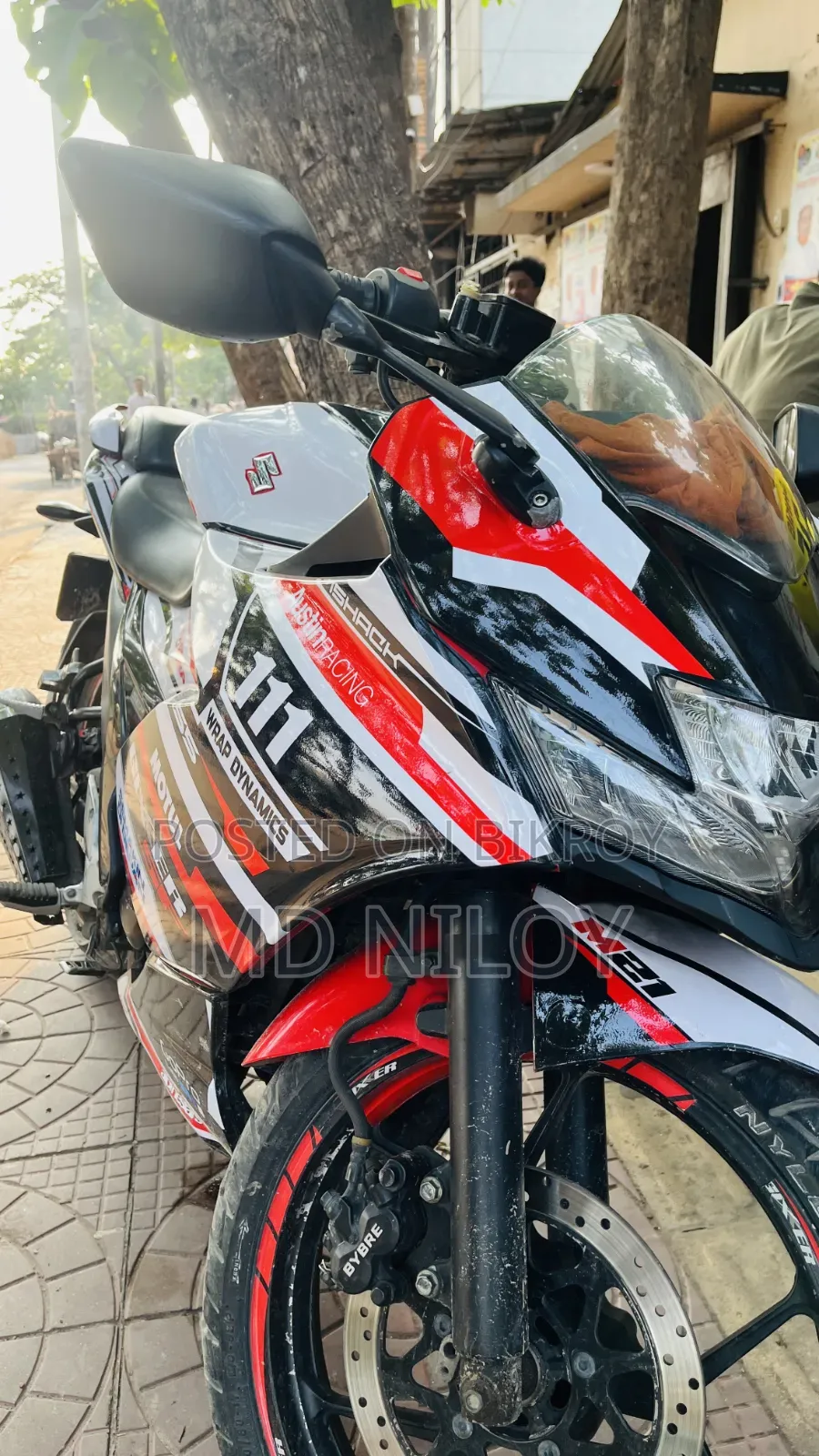 Suzuki Gixxer SF 2023 Red
