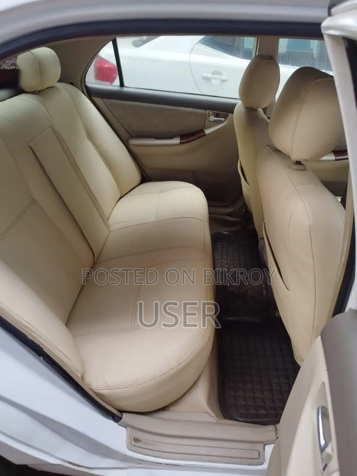 Toyota Corolla G 1.5 4WD Automatic 2000 White