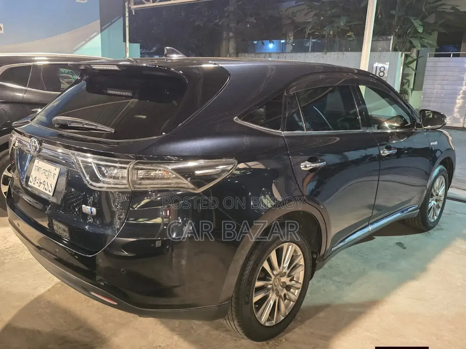 Toyota Harrier Premium Advanced Package 2015 Matt Black