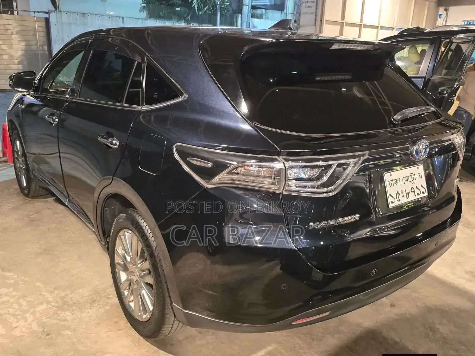 Toyota Harrier Premium Advanced Package 2015 Matt Black