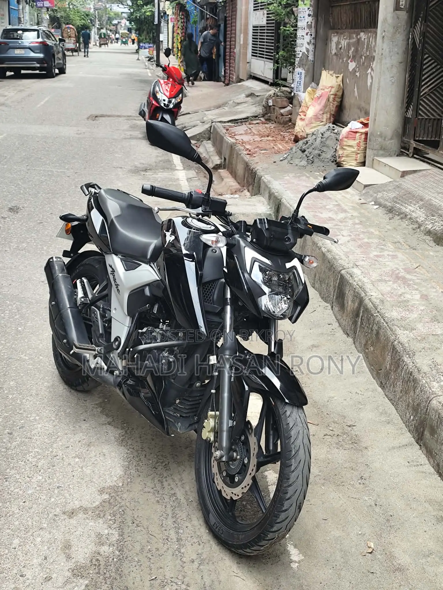 TVS Apache 160 4V 2025 Black