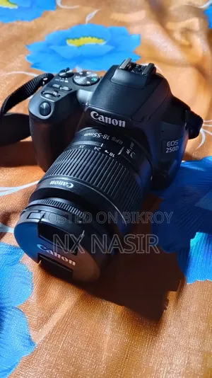 ক্যানন ডিএসএলআর ক্যামেরা