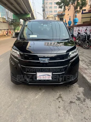 Toyota Noah 1.8 FWD Hybrid (7 Seater) 2018 Black