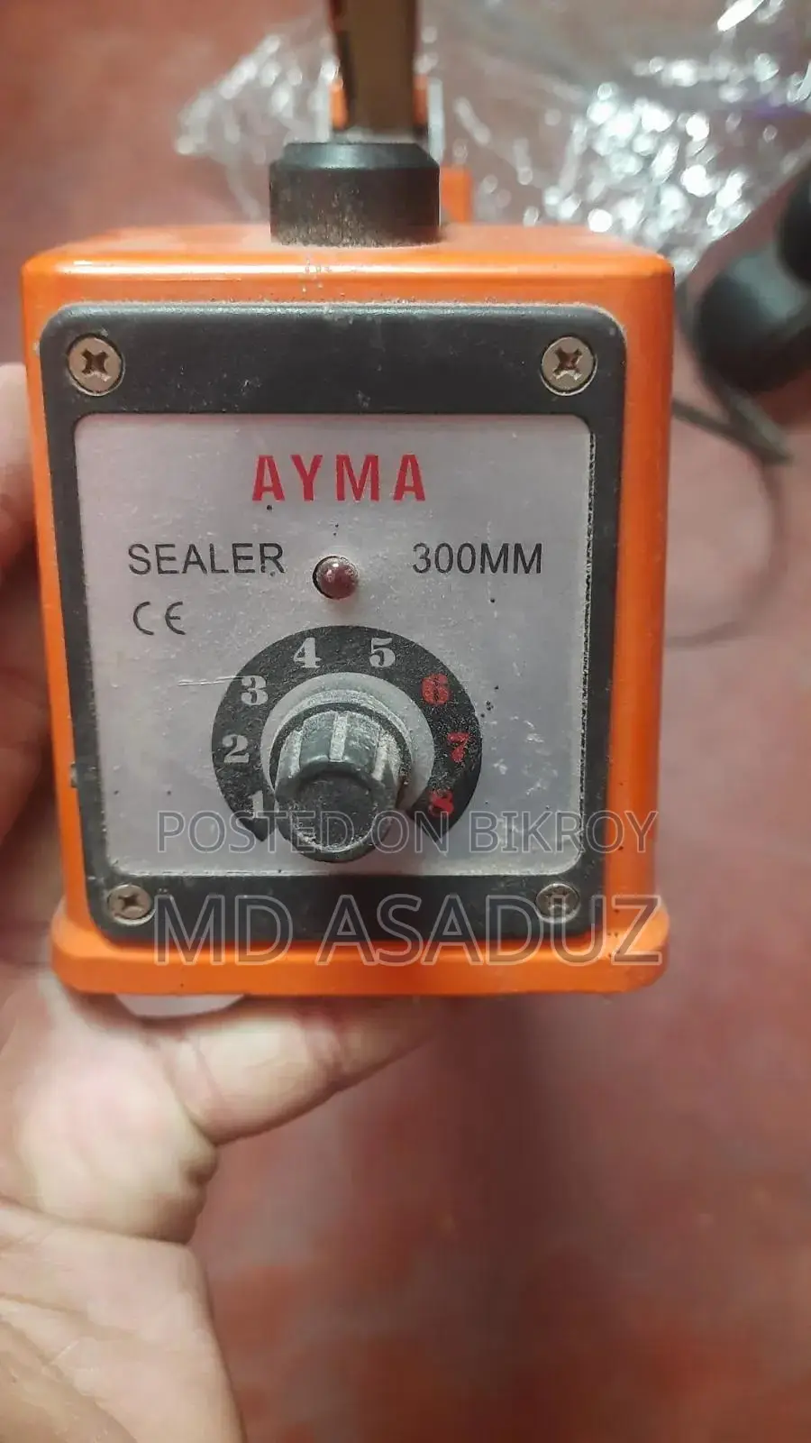 Packet Sealing Machine