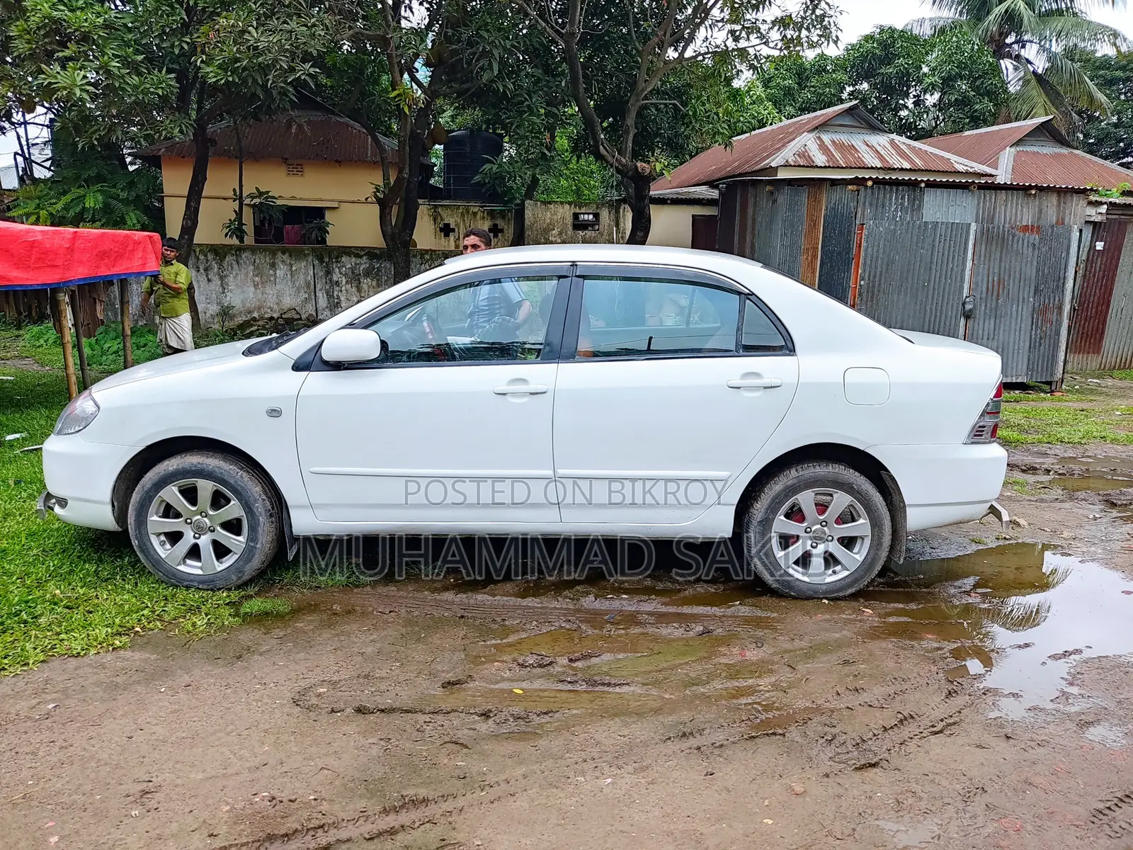New Toyota Corolla 2002 White