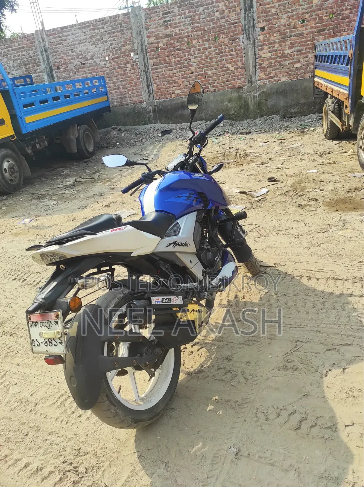 TVS Apache 160 4V 2020 Blue