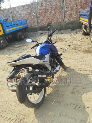 TVS Apache 160 4V 2020 Blue