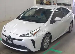 Toyota Prius 2021 Pearl