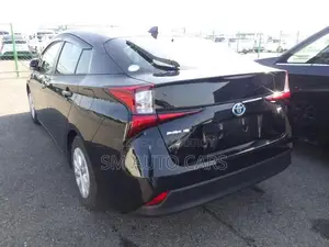 Toyota Prius 2021 Black