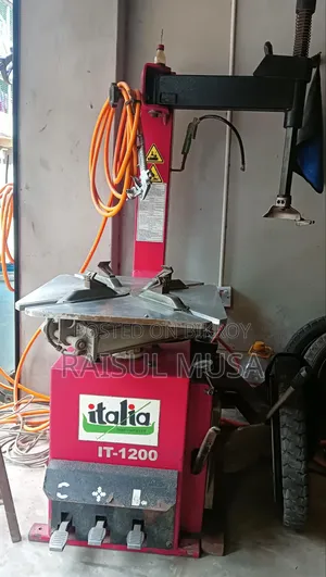 Italia It-1200 Tire Changer Machine