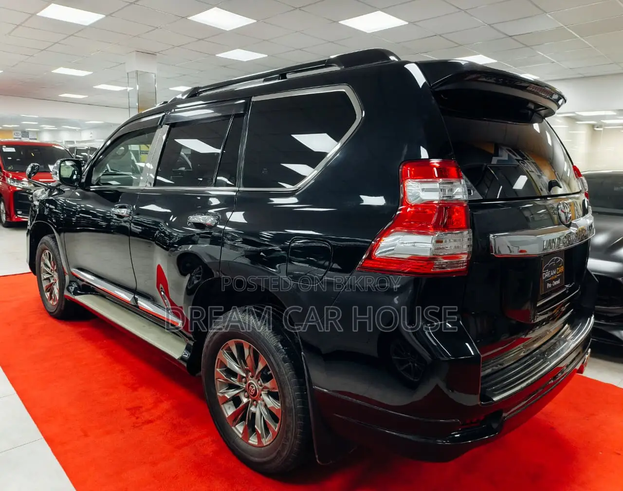 Toyota Land Cruiser Prado 2014 Black
