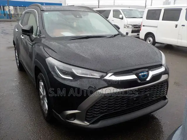 Toyota Corolla Cross 1.8 Hybrid FWD 2022 Black