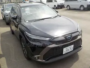 Toyota Corolla Cross 1.8 Hybrid FWD 2022 Purple