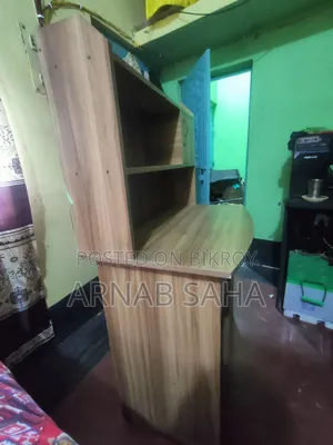 Study Table Like New