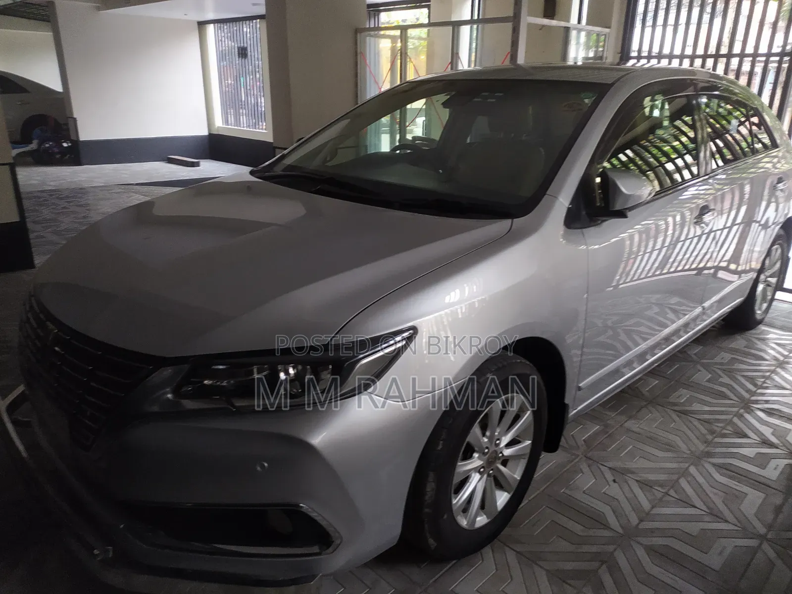 Toyota Premio 1.5 FWD 2016 Silver