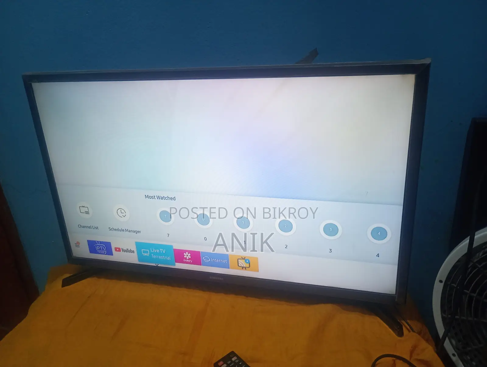 Samsung 32n4300
