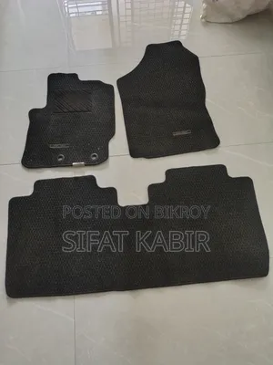 Fielder Car Floor Mat