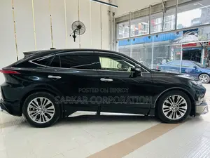 Toyota Harrier Z 2021 Black