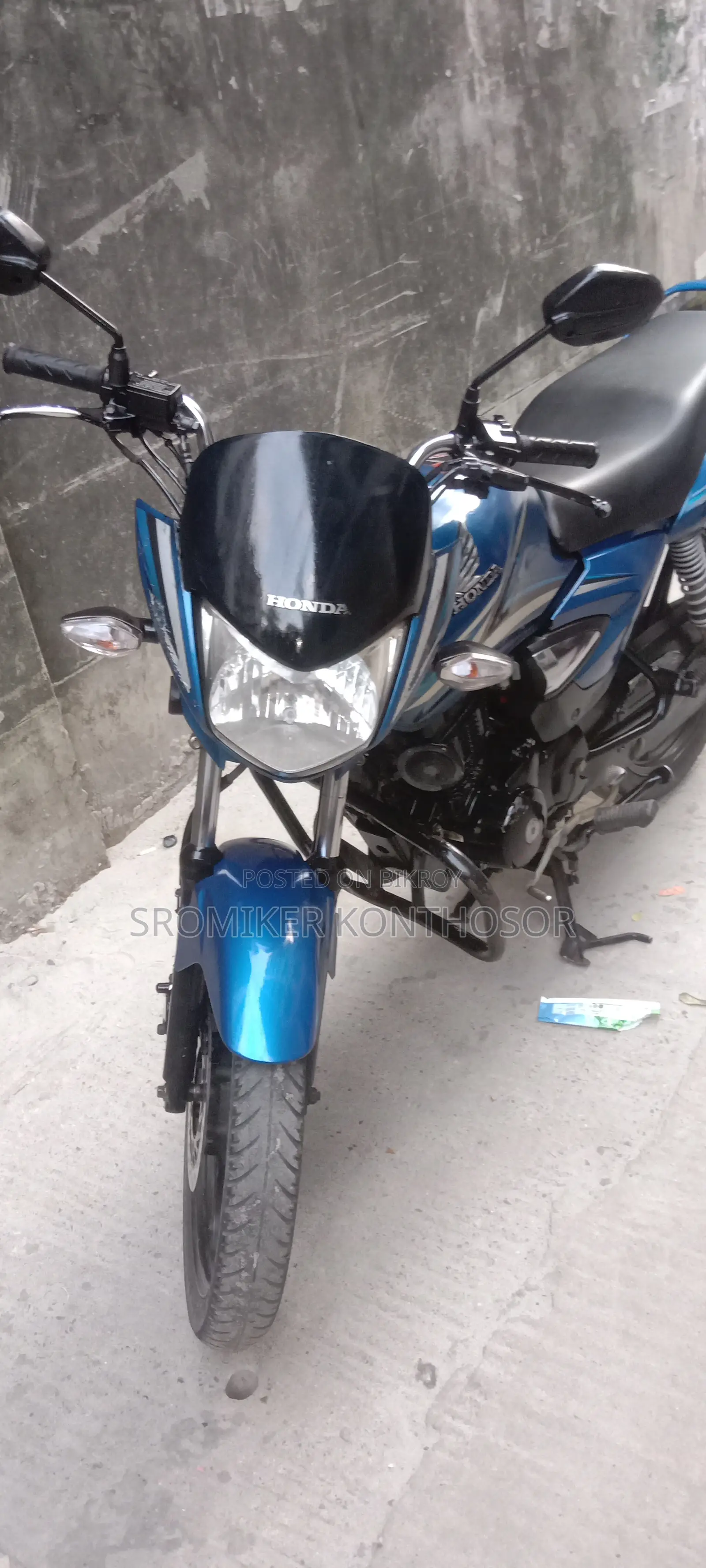 Honda CB 2019 Blue