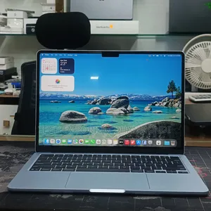Laptop Apple MacBook Air 2025 M4 13-Inch 16GB Apple M4 SSD 512GB