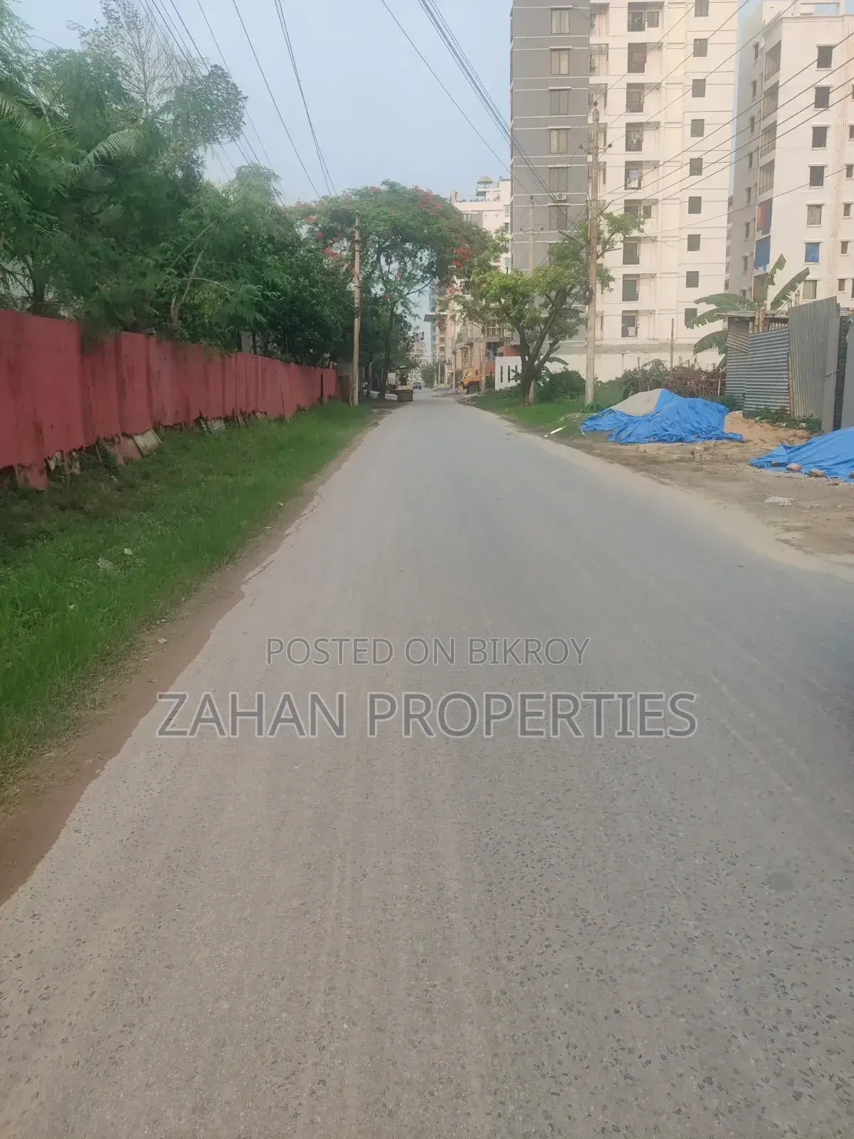 A Block 10 Kata South Face Plot Sell Bashundhara Residential Area.
